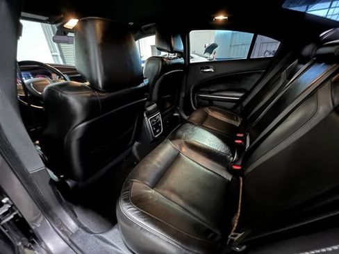 Used 2021 Dodge Charger SXT w/ Leather Interior Group RWD image 30