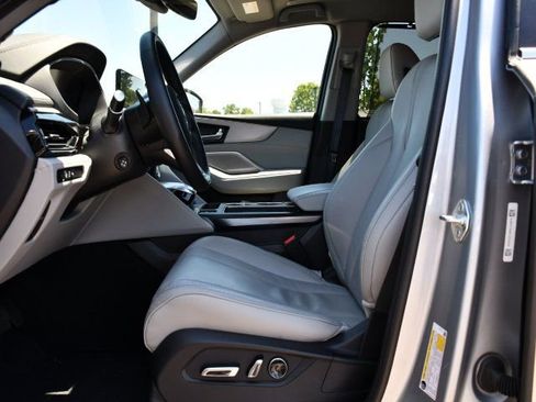 Used 2026 Acura MDX SH-AWD w/ Technology Package image 14