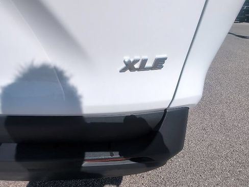 Certified 2025 Toyota RAV4 XLE FWD image 7