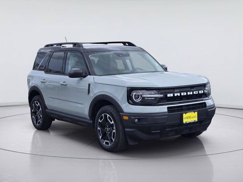 Certified 2024 Ford Bronco Sport Outer Banks AWD/4WD image 3