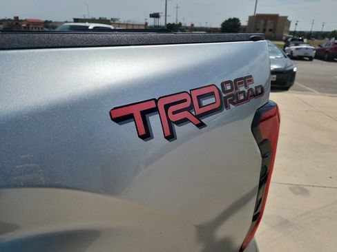 Used 2022 Toyota Tundra SR5 image 18