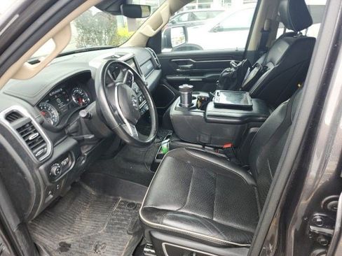 Used 2021 RAM 1500 Laramie AWD/4WD image 6