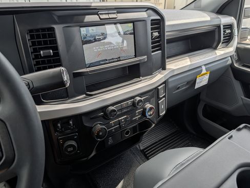 New 2026 Ford F450 XL w/ FX4 Off-Road Package AWD/4WD image 30