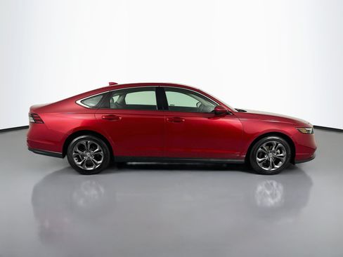 Certified 2023 Honda Accord EX image 4