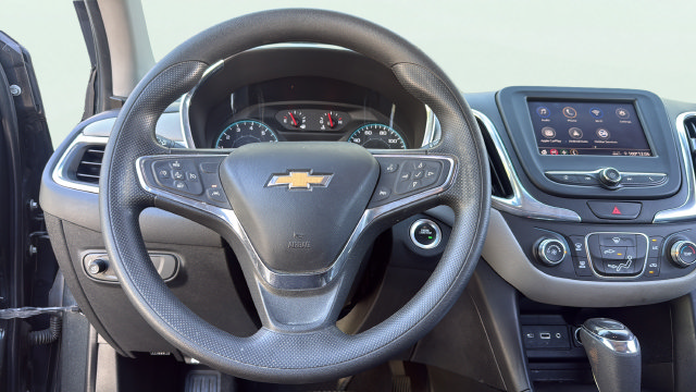 Used 2020 Chevrolet Equinox LS w/ LS Convenience Package FWD image 16