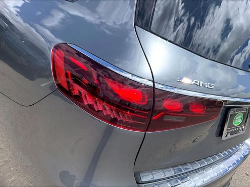 Used 2024 Mercedes-Benz GLS 63 AMG 4MATIC image 28