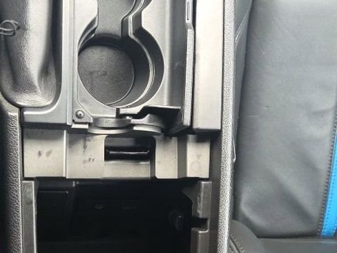 Used 2011 Ford Mustang GT Premium w/ 401A Rapid Spec Order Code image 30