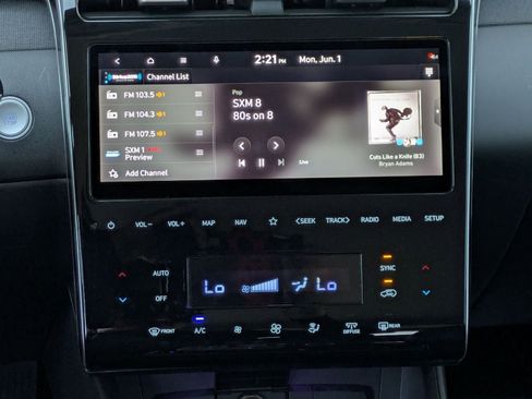 Used 2022 Hyundai Tucson Limited AWD/4WD image 18