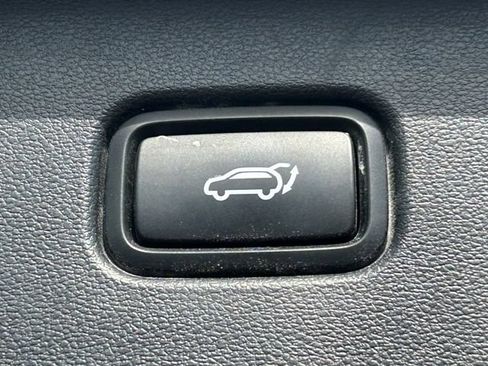 Used 2025 Hyundai Tucson SEL FWD image 34