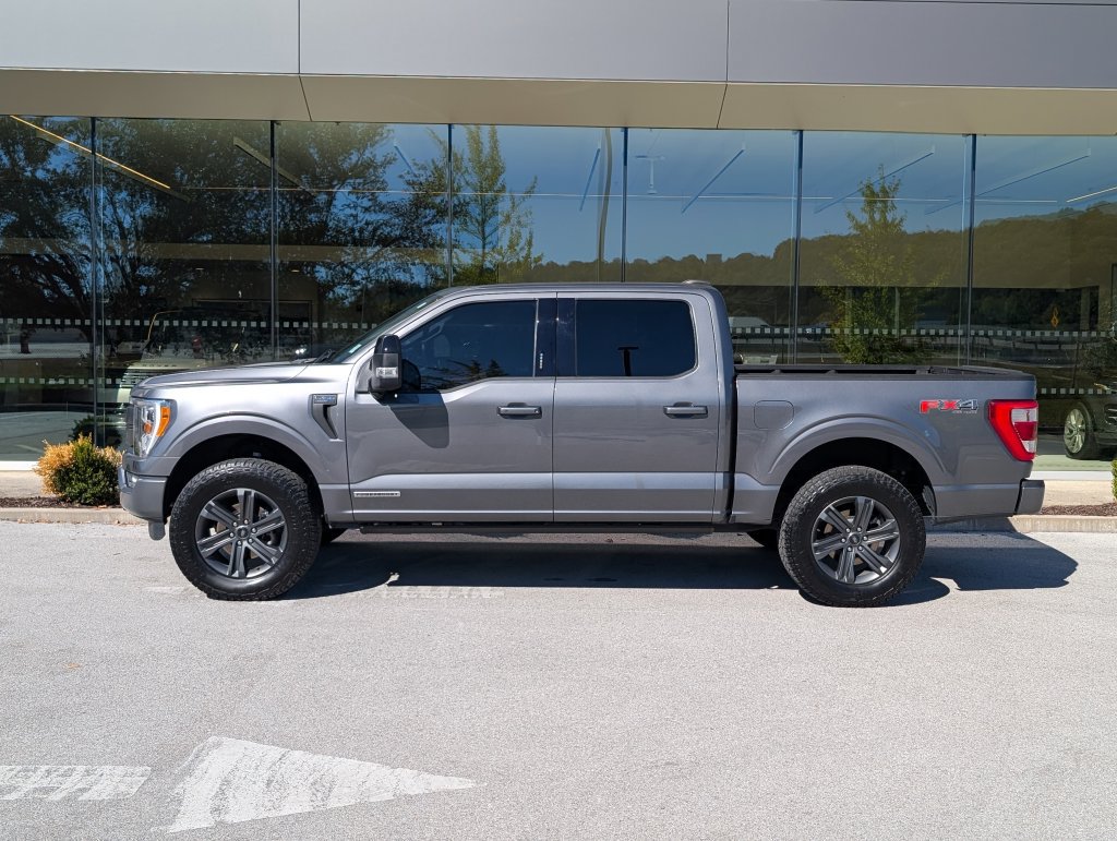 Used 2023 Ford F150 Lariat w/ Max Trailer Tow Package AWD/4WD image 2