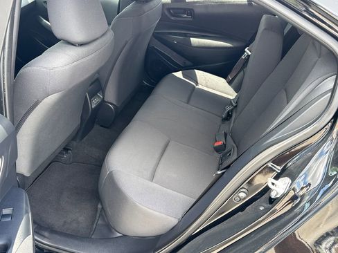 Used 2024 Toyota Corolla LE FWD image 20