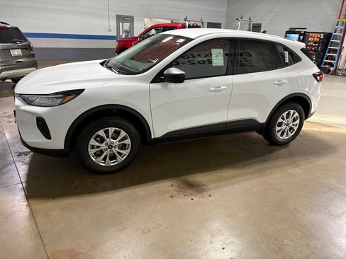 New 2026 Ford Escape Active AWD/4WD image 5