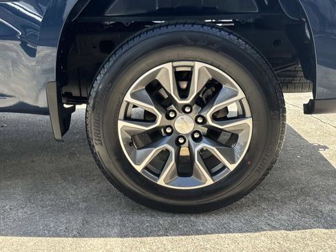 Used 2023 Chevrolet Silverado 1500 LT w/ All Star Edition Plus RWD image 4