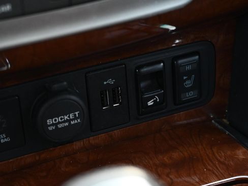 Used 2018 INFINITI QX80 2WD w/ Driver Assistance Package image 18