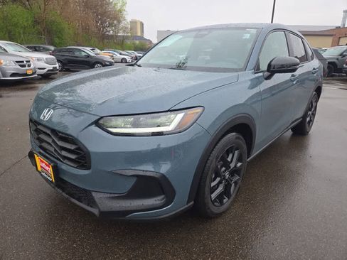 Used 2024 Honda HR-V Sport image 7