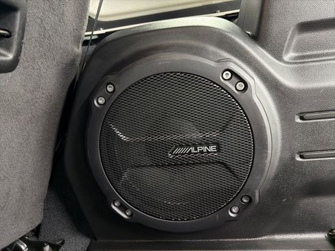 Used 2023 Jeep Wrangler Unlimited Sport AWD/4WD image 9