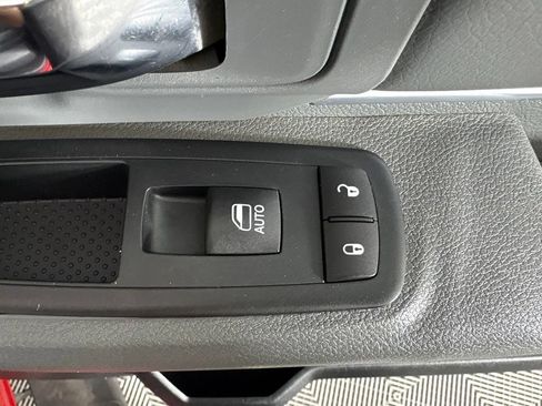 Used 2016 RAM 1500 Big Horn AWD/4WD image 37