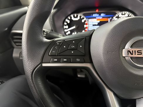 Used 2022 Nissan Altima 2.5 SV image 20