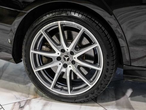 Used 2022 Mercedes-Benz E 450 4MATIC Sedan w/ Driver Assistance Package image 50