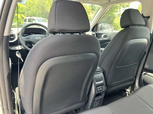 New 2026 Hyundai Venue SEL FWD image 30