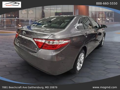 Used 2017 Toyota Camry LE FWD image 10