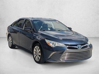 Used 2016 Toyota Camry XLE w/ Moonroof Package video 3