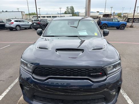 Used 2025 Dodge Durango R/T image 2