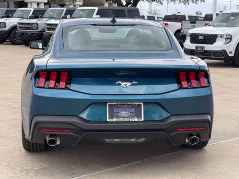 New 2026 Ford Mustang Coupe image 5