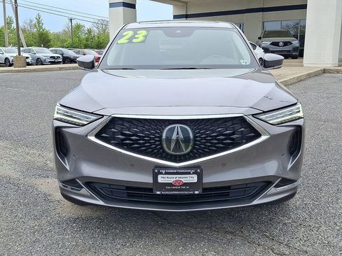 Used 2023 Acura MDX SH-AWD w/ Technology Package image 2