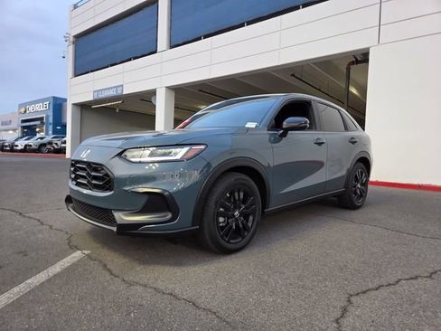 Used 2026 Honda HR-V Sport image 2