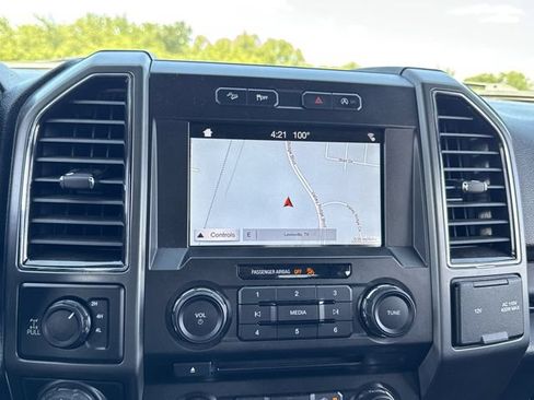 Used 2018 Ford F150 XLT w/ Equipment Group 302A Luxury AWD/4WD image 16