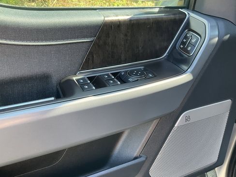 Used 2023 Ford F150 Lariat image 17