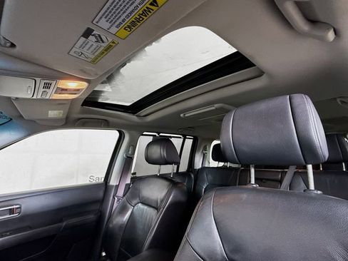 Used 2013 Honda Pilot Touring image 22