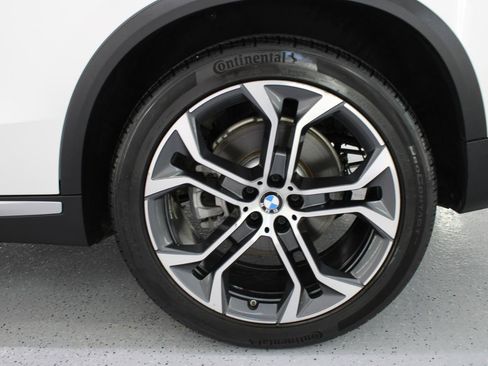 Used 2020 BMW X5 sDrive40i w/ Luxury Seating Package RWD image 75