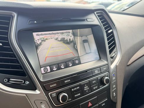 Used 2017 Hyundai Santa Fe FWD w/ SE Ultimate Tech Package 03 image 19