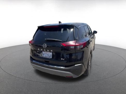 Used 2023 Nissan Rogue SV FWD image 14