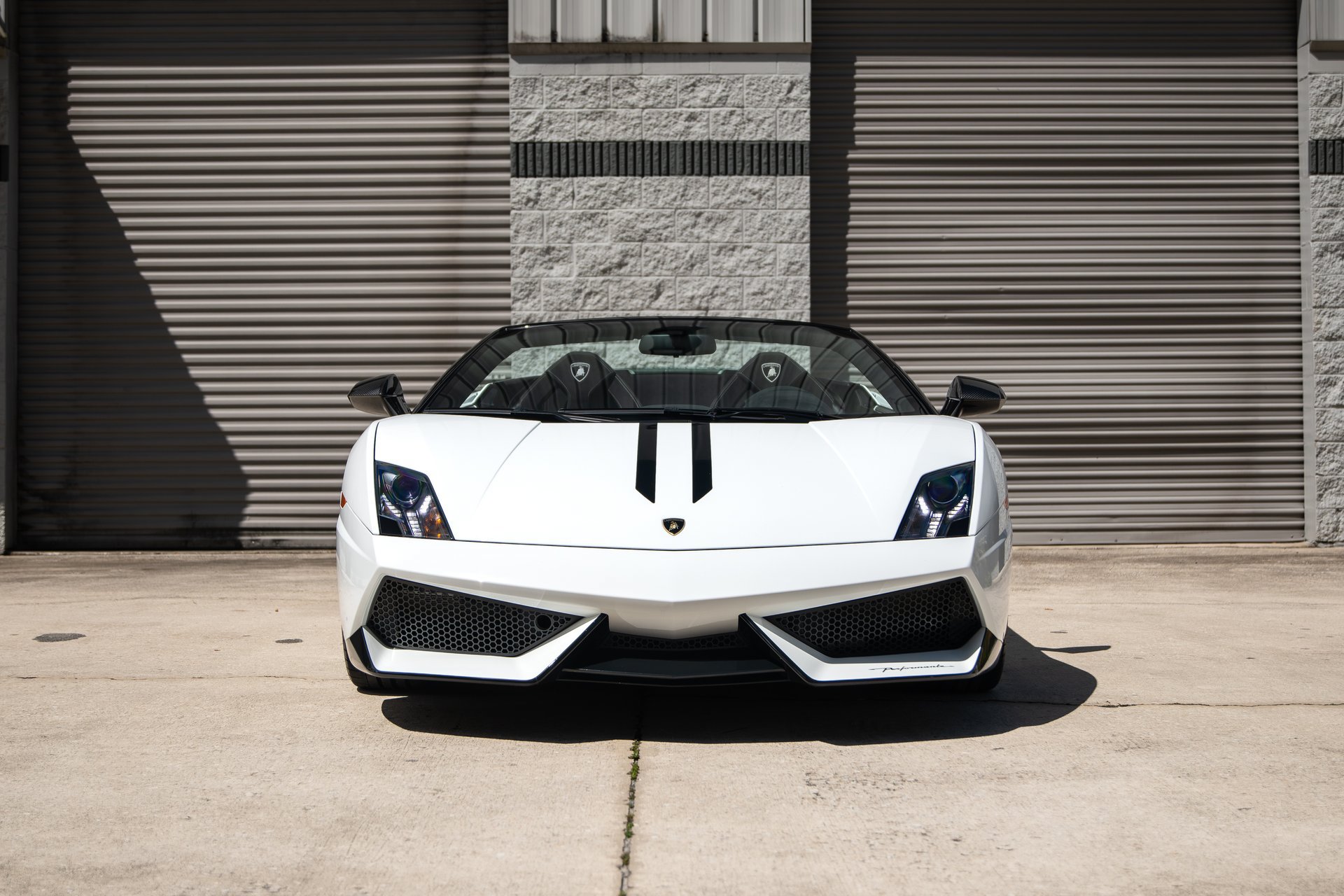 Used 2013 Lamborghini Gallardo LP 570-4 Performante AWD/4WD image 3