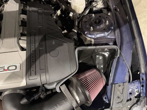 Used 2019 Ford Mustang GT RWD image 16