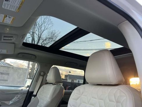 New 2026 Nissan Armada Platinum image 18