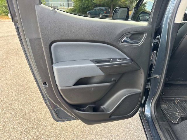 Used 2019 Chevrolet Colorado Z71 AWD/4WD image 22