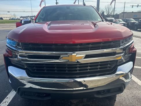 Used 2022 Chevrolet Silverado 1500 LT image 2