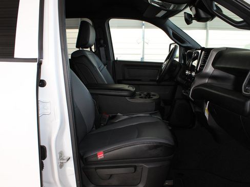 Used 2026 RAM 2500 Tradesman AWD/4WD image 38