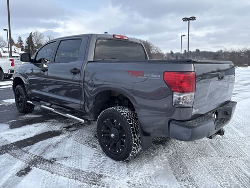 Used 2012 Toyota Tundra 4x4 CrewMax image 6