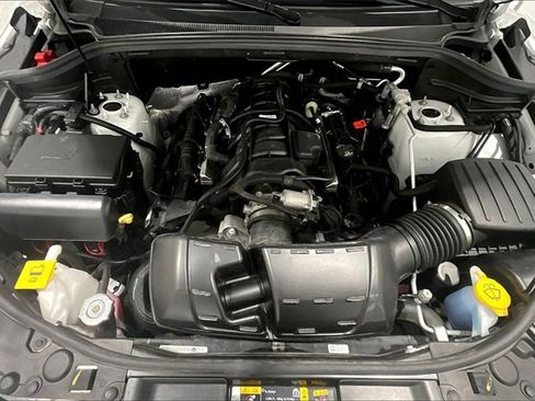 Used 2025 Dodge Durango R/T image 32