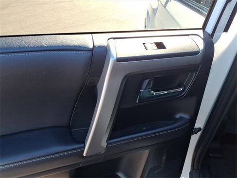 Used 2023 Toyota 4Runner TRD Sport image 6