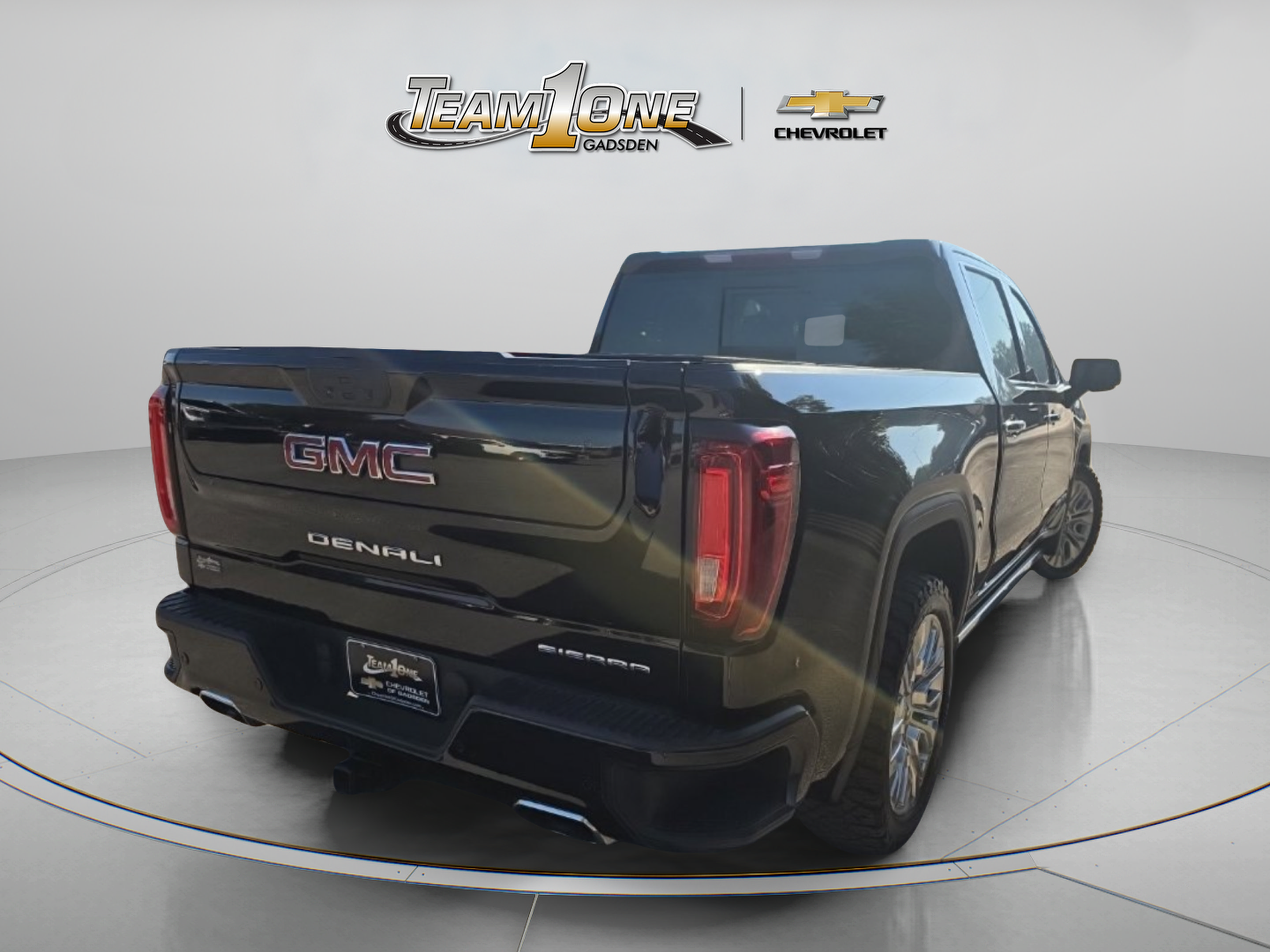 Used 2022 GMC Sierra 1500 Denali w/ Denali Premium Package AWD/4WD image 7