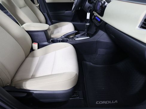 Used 2015 Toyota Corolla LE image 26
