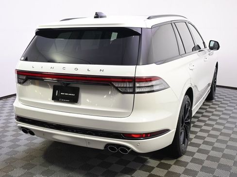 New 2026 Lincoln Aviator Reserve w/ Jet Appearance Package AWD/4WD image 6