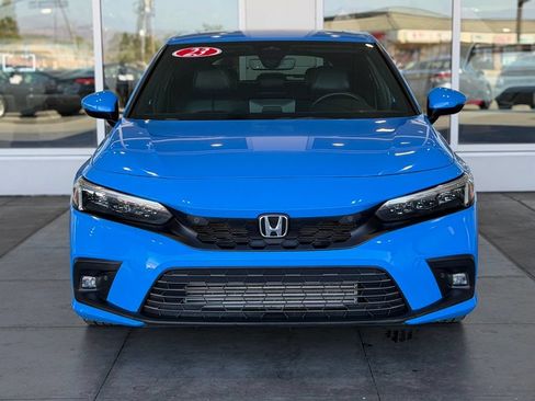 Used 2023 Honda Civic Sport Touring image 4