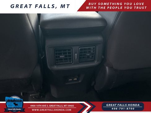 Used 2021 Toyota RAV4 XLE image 23